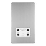 Eurolite ECSSSHSW 4-Gang Shaver Socket 230/115V (LEAD TIME: 2-3 DAYS)