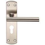 Eurospec CSLP1164E/SSS Steelworx Residential T Bar Lever On Euro Lock Backplate (LEAD TIME: 2-3 DAYS)