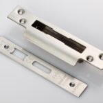 Eurospec FSF5020SSS Easi-T Forend Strikes & Fixing Pack To Suit BS Cylinder Sashlock - Satin Stainless Steel Square Forend (LEAD TIME: 2-3 DAYS)